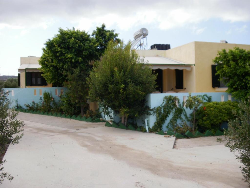 Kouremenos Beach Apartments Palekastro Oda fotoğraf